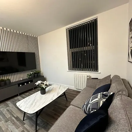 Stylish Leeds City Apartment Exterior photo