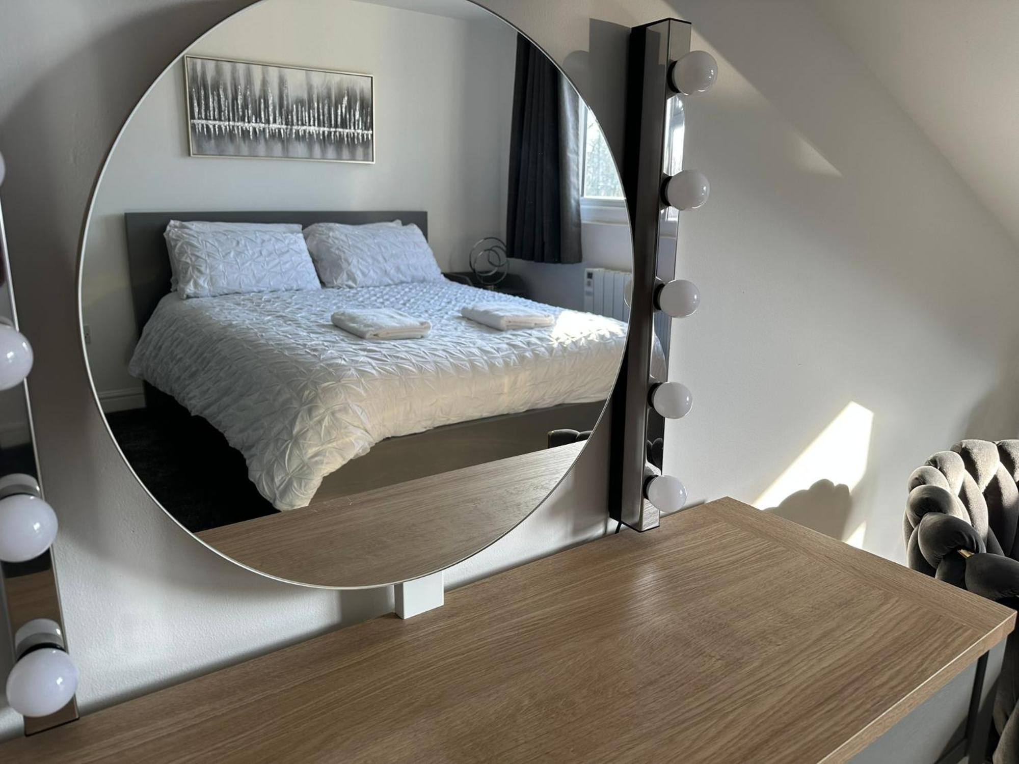 Apartment Stylish Leeds *